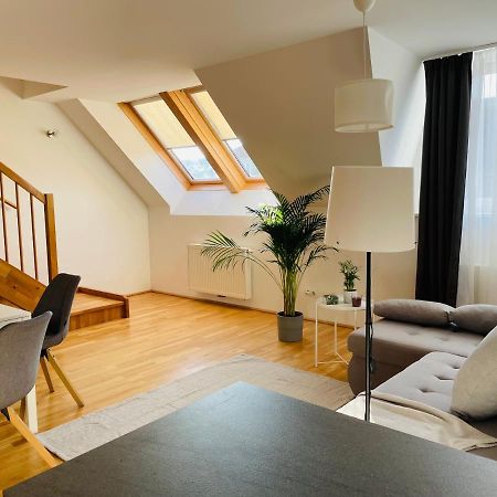 Vic Apartment Wenen Buitenkant foto